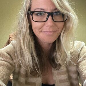 Meet your Posher, Sam